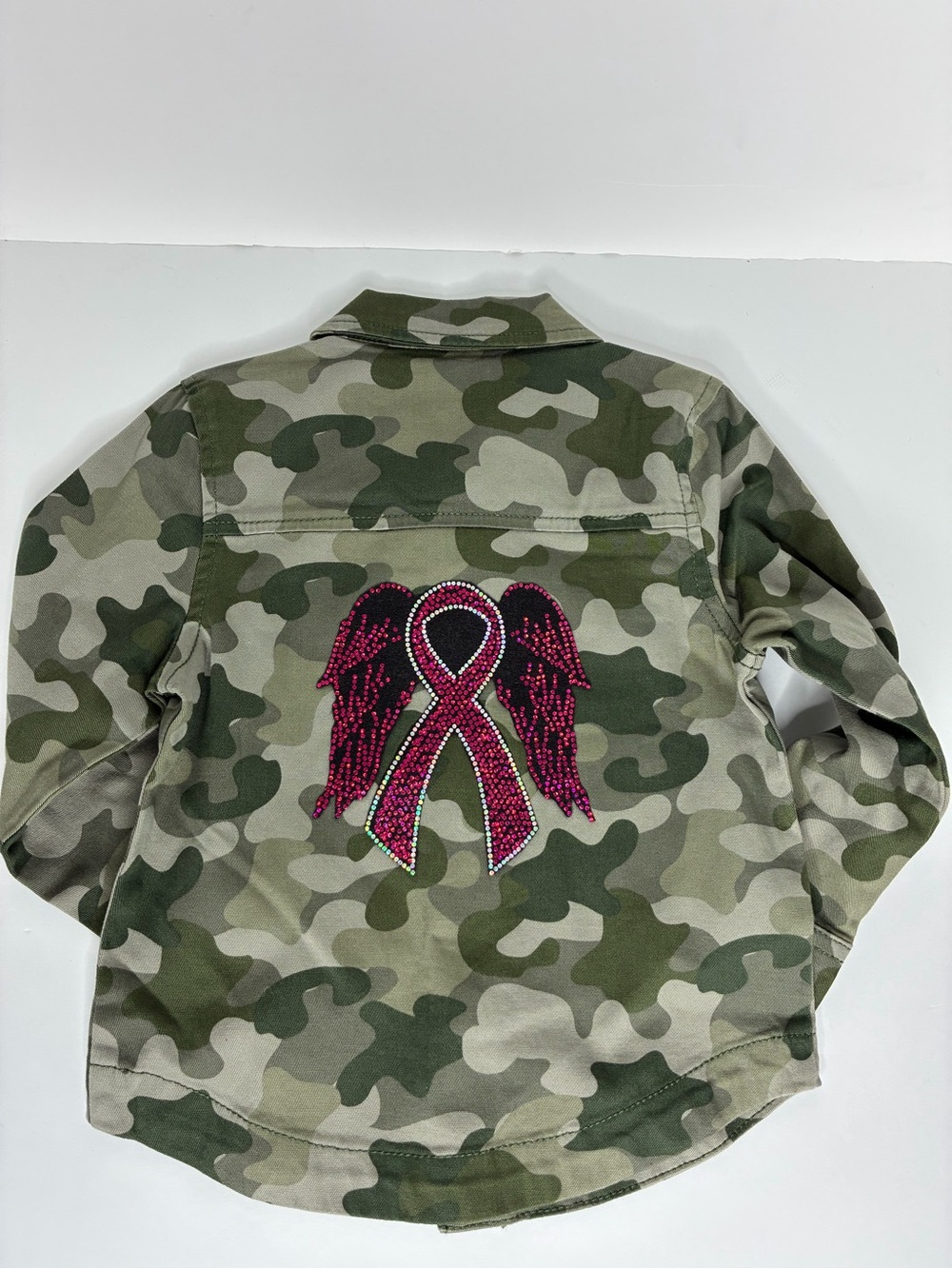 NWOT Unisex Camo shacket with Pink Ribbon Wing Patch